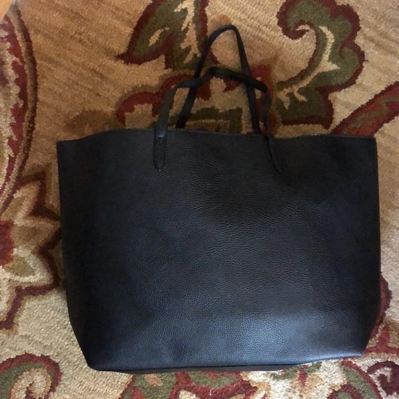 VICTORIA SECRET ToteBag Dual Handle Perforated Spell-Out Black + Silver $59 NEW - Picture 14 of 15